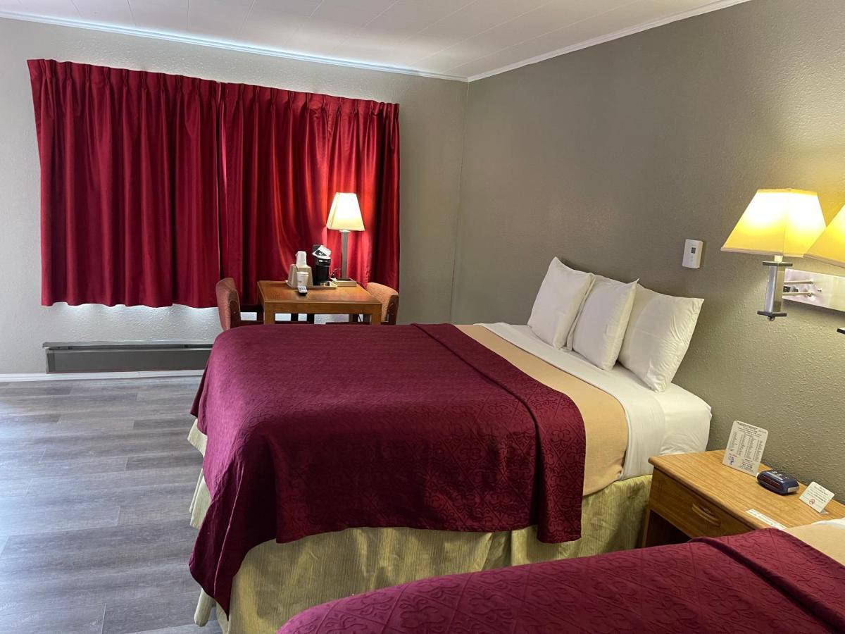 Timberly Motel Гейлорд Экстерьер фото