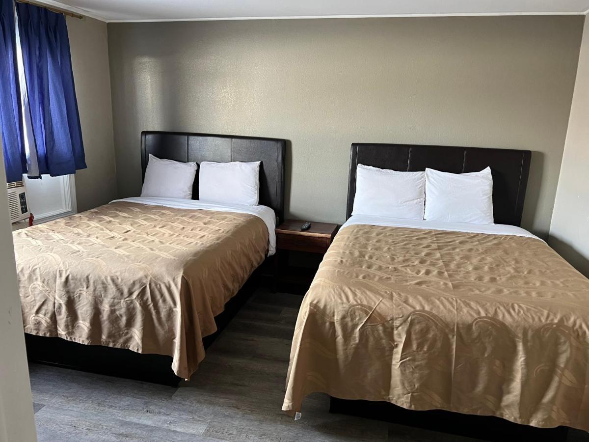 Timberly Motel Гейлорд Экстерьер фото