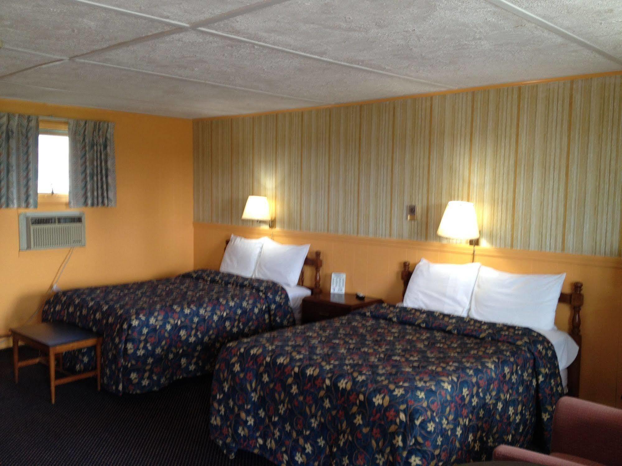 Timberly Motel Гейлорд Экстерьер фото